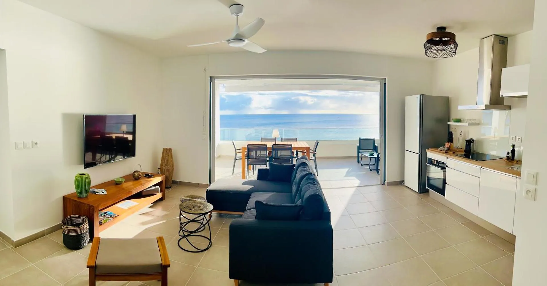 La Plage Martinique 舍尔谢 0*,